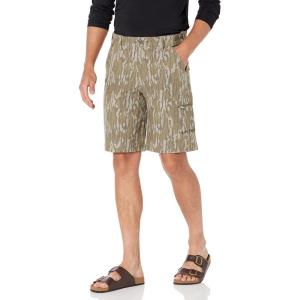imageHUK Mens Next Level 105quot QuickDrying Performance Fishing Shorts with UPF 30 Sun ProtectionMossy Oak Bottomland  105