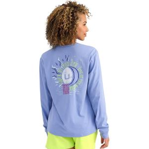imageHUK Tee Comfortable Performance Fishing Long Sleeve TShirt with Chest Pocket for WomenLove Water  Lightning Sky