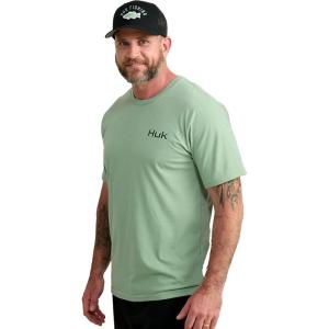 image:imageHUK  Mens Short Sleeve Performance Tee Fishing TShirt for MenSalute  Fog Green