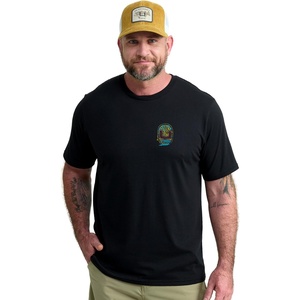 image:imageHUK Mens Performance Fishing Logo Tee Short Sleeve TShirt for MenOval Cast  Black